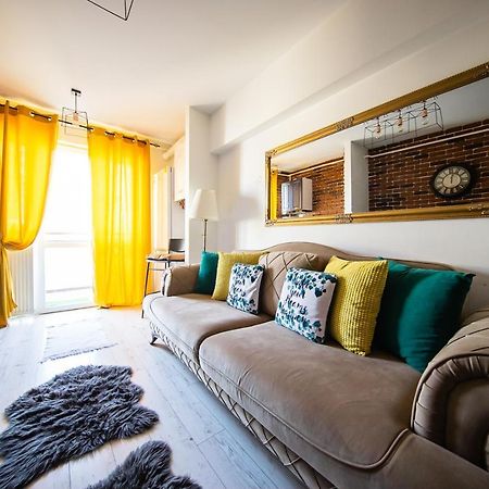 Smart Palas Apartament Iasi Exterior photo